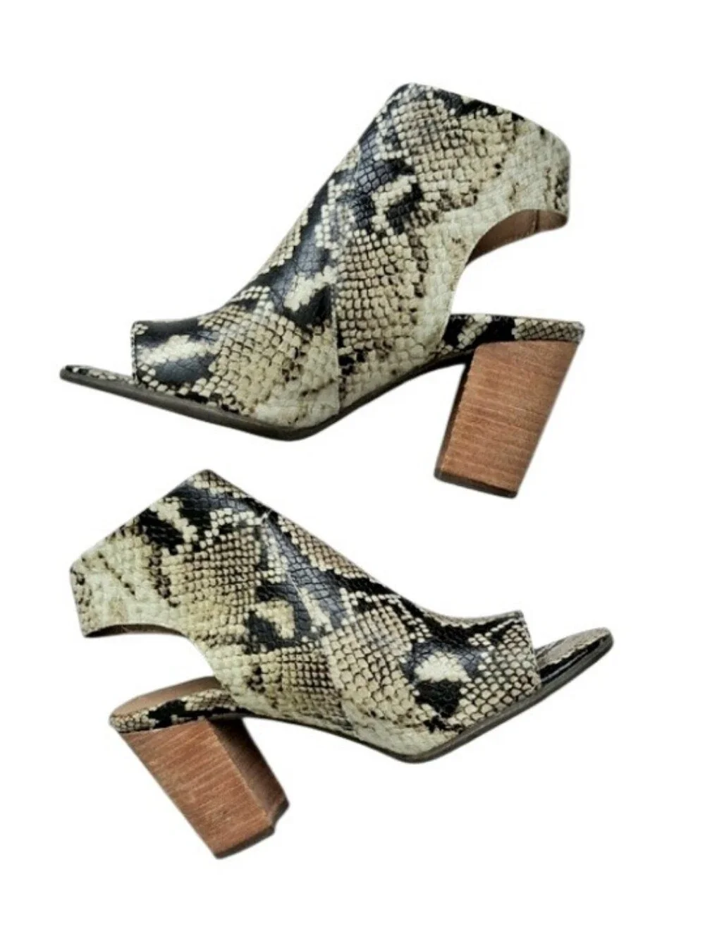 Vionic Blakely Snakeskin Print Peep Toe Block Heel Booties Size 8.5 NWOT